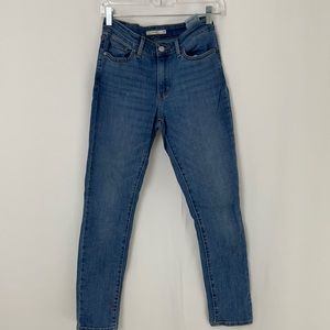 COPY - Women’s Levi’s 711 Skinny Jeans Size 29